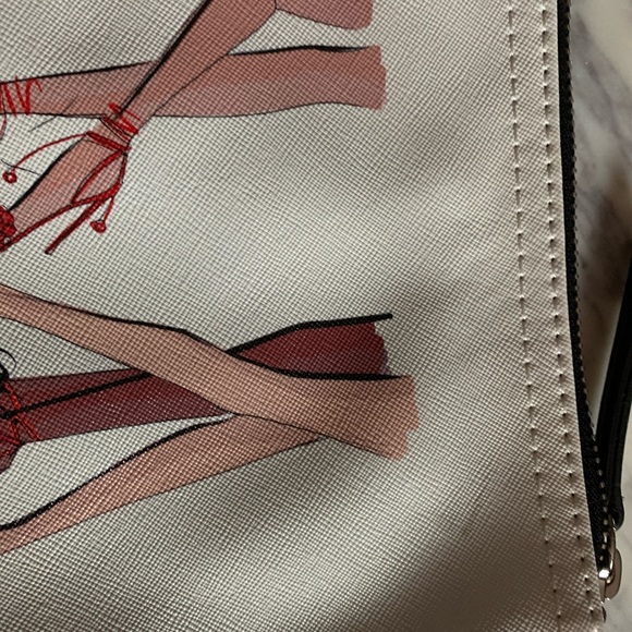 Saks Fifth Avenue Cosmetic Bag - Picture 3 of 5